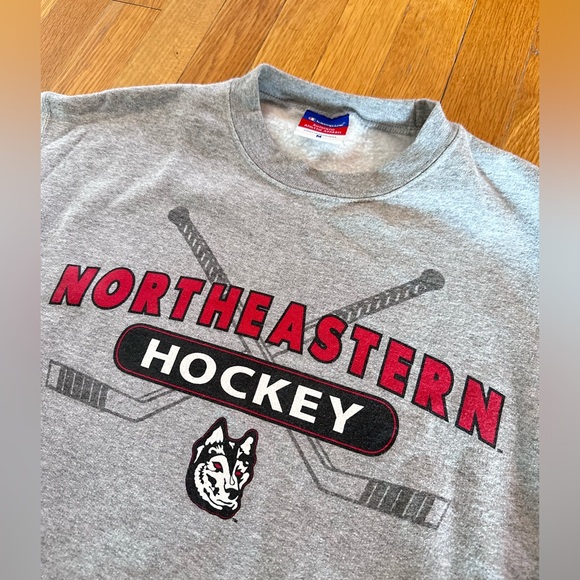 Northeastern University Hockey Gray Champion Unisex Medium Crewneck Sweatshirt - Picture 2 of 5